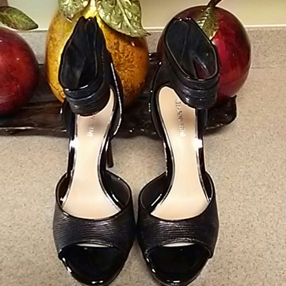 Gianni Bini Heels